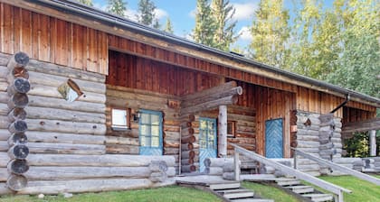 Vuokatinportti a 12 by Interhome