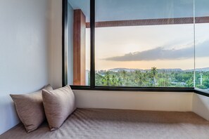 Sea Tales Pool Terrace | In-room safe, desk, blackout curtains, free WiFi - Anda Sea Tales Resort (Krabi)