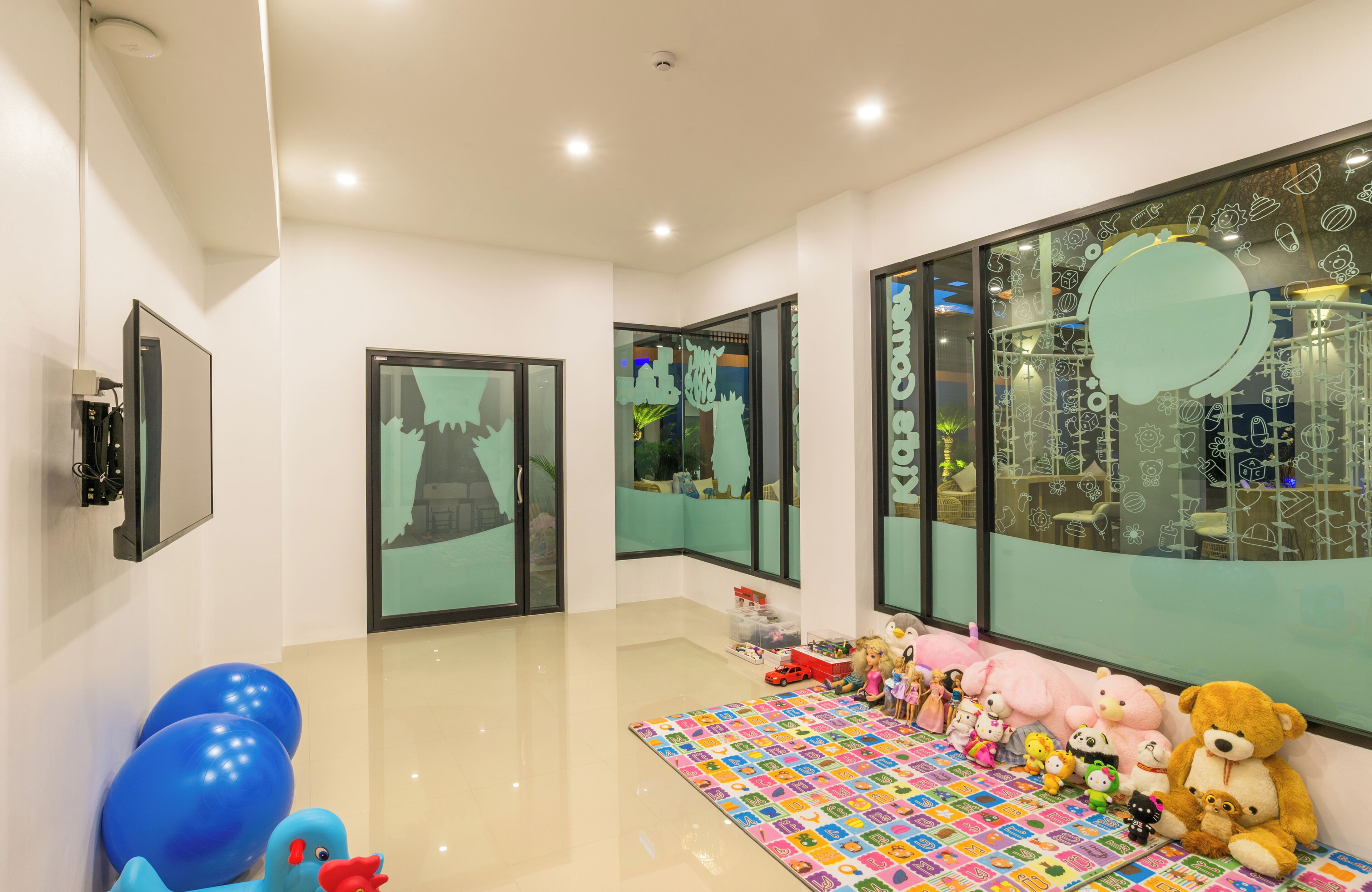 children’s play area – indoor