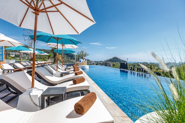 Sundeck