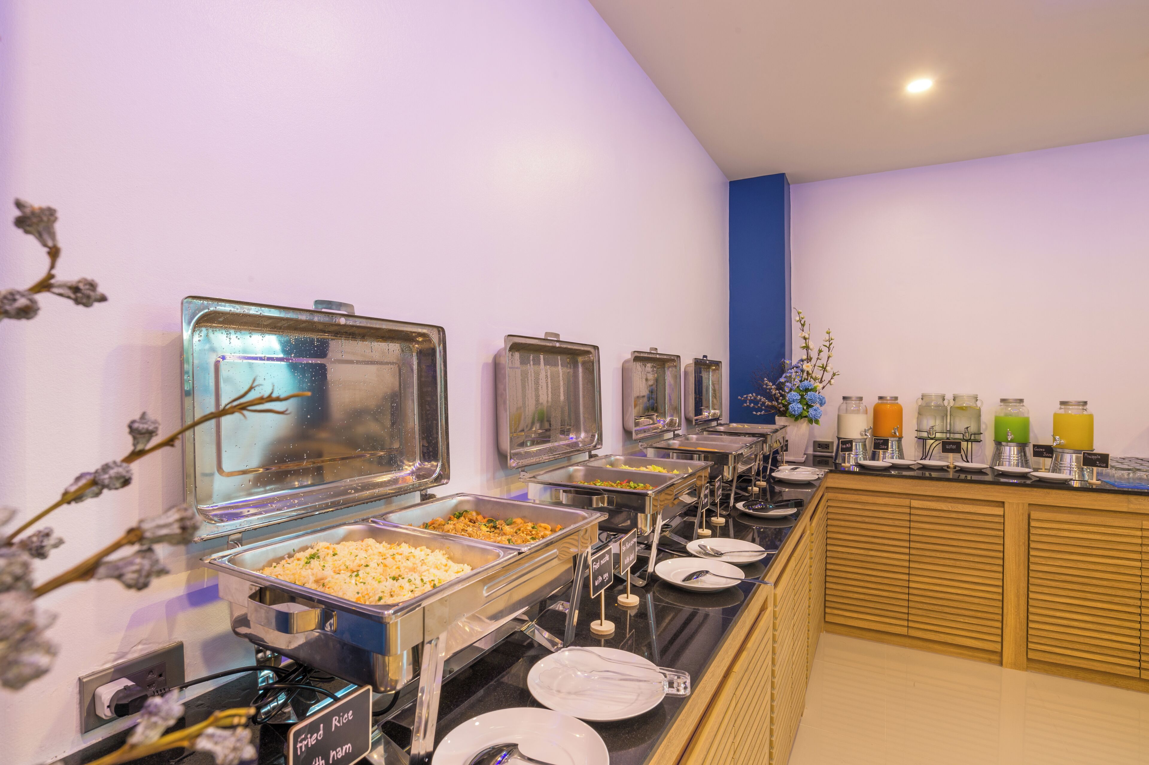 daily local cuisine breakfast (thb 350 per person)