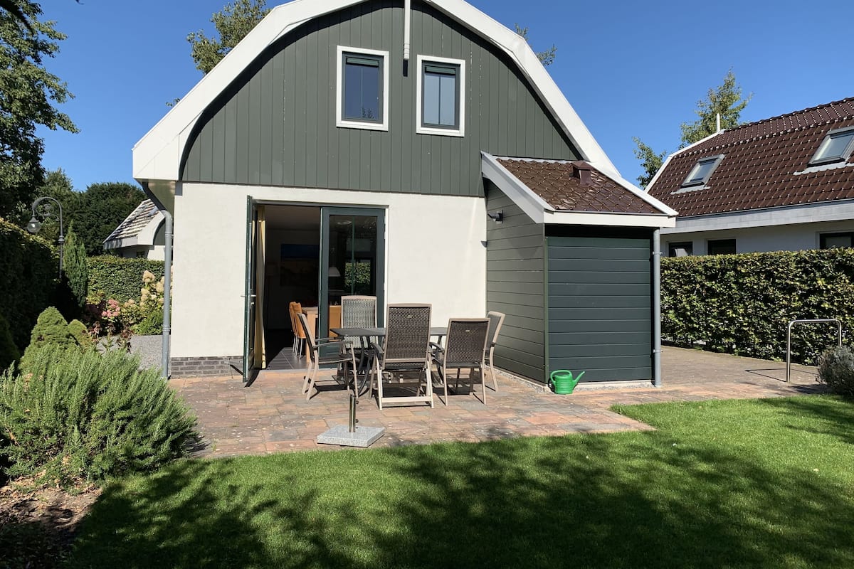 Casa, 3 habitaciones (Restyled Koningshoeve 6 pers.) | 2 habitaciones, cunas y wifi gratis