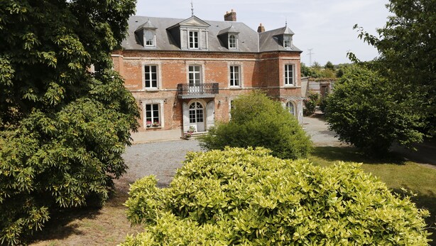 Front of property - Au Souffle de Vert (Bouvaincourt-sur-Bresle)