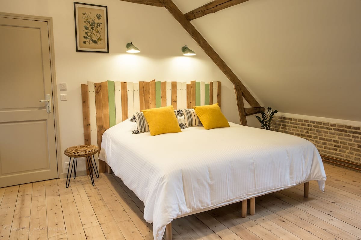 2 habitaciones, ropa de cama de alta calidad y decoración personalizada