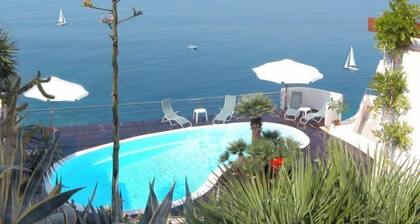 La Rosa by Interhome