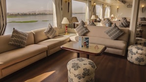 Unclassified image, 5 of 35, button - MS Da Vinci, Luxor - Luxor 7 Night Cruise Sat-Sat (Luxor)
