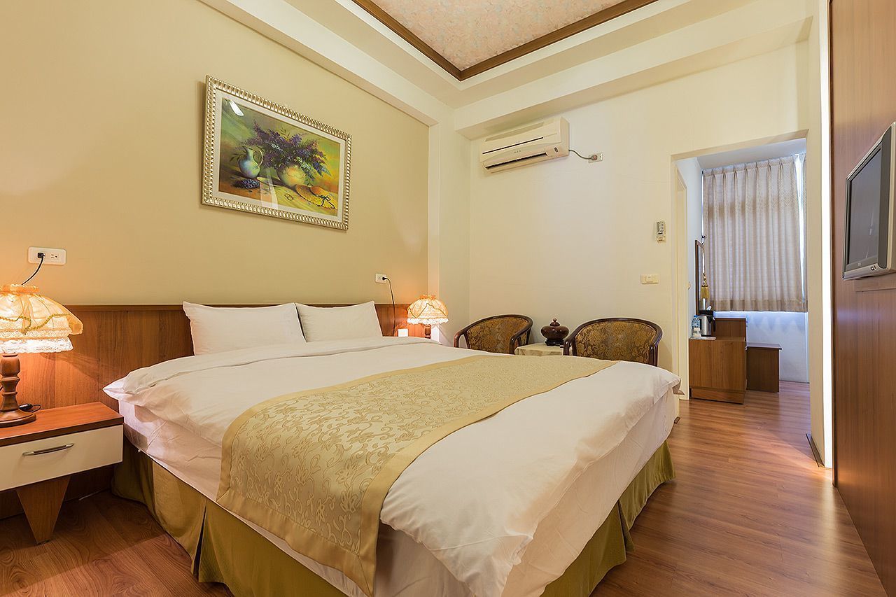 Habitación romántica con 2 camas individuales | Decoración individual, mobiliario individual, wifi gratis