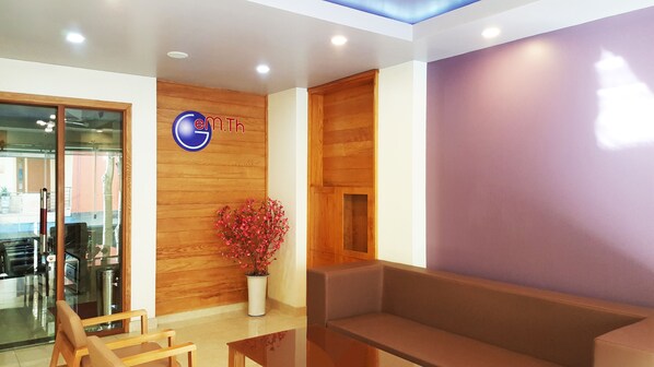 Khu tiếp khách ở sảnh