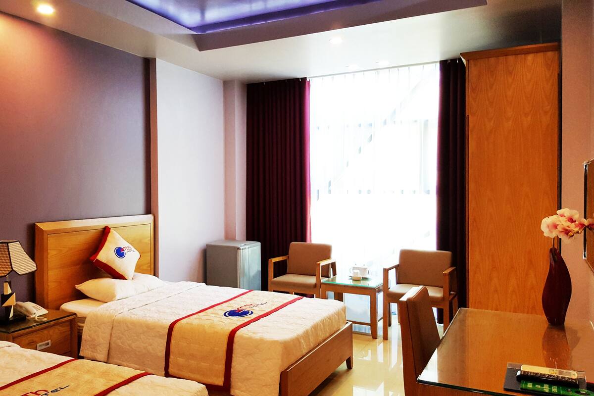 Deluxe Double or Twin Room | Minibar, desk, blackout drapes, WiFi (free)
