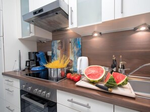 Fridge, microwave, oven, dishwasher