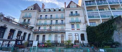 Extérieur