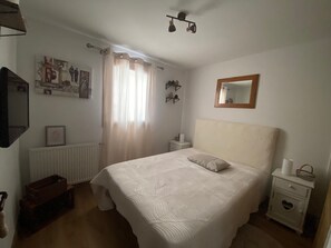 1 soverom og wi-fi (mot et tillegg)