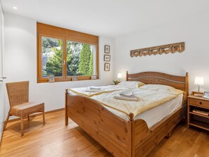 2 bedrooms, Internet