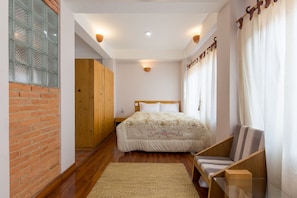 Room | Iron/ironing board, free WiFi - Team Yala Inn (Lalitpur)