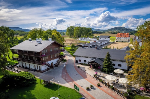 Dworzysko Hotel & Restaurant