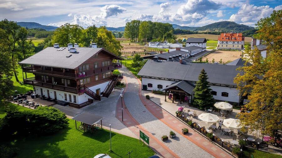 Dworzysko Hotel & Restaurant