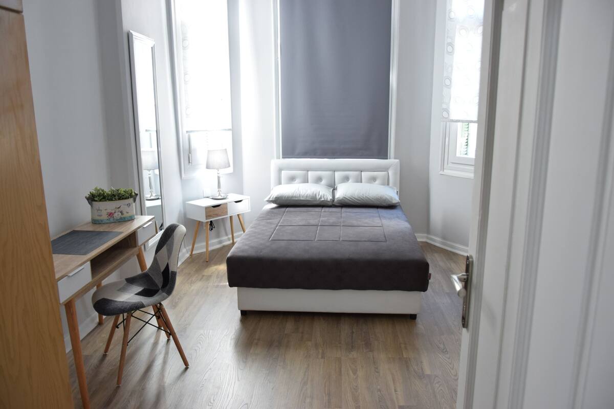 Studio (4) | 1 bedroom, free WiFi, bed sheets