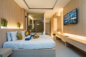 3 Schlafzimmer, Schreibtisch, schallisolierte Zimmer, kostenloses WLAN