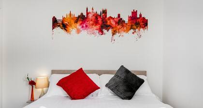 Super Central Hotel Style Ensuite Bedroom #3