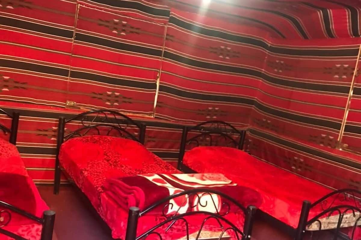 Barraca (Quadruple) | Roupa de cama, acesso para cadeiras de rodas