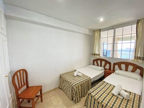 1 chambre, bureau, accès Internet