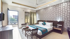 In-room safe, laptop workspace, soundproofing, iron/ironing board - Royal Residence Galleria (Gurugram)