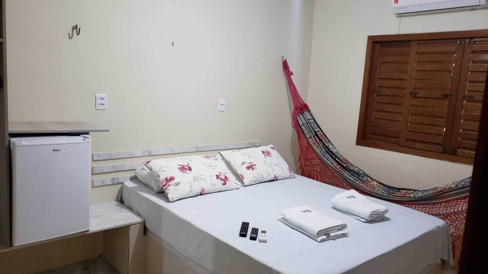 Basic Double Room | Minibar, iron/ironing board, free WiFi, bed sheets