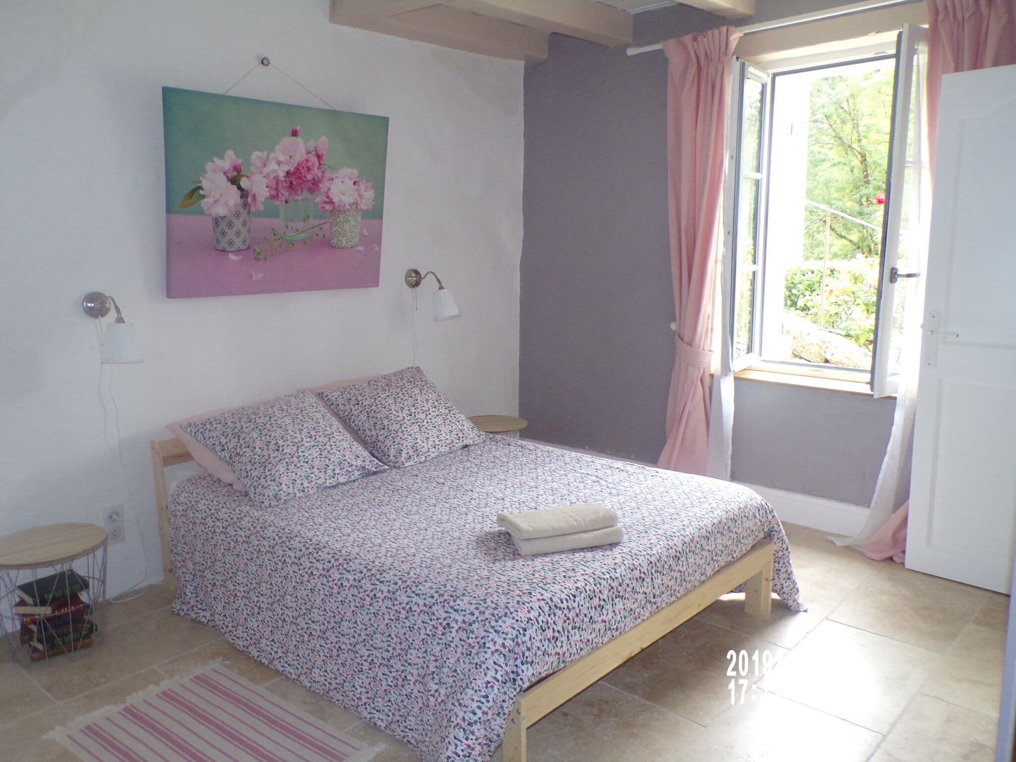 chambre rez de chaussée, lit double 140*200