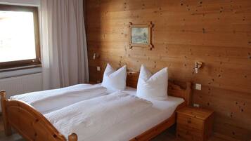 1 Schlafzimmer, Schreibtisch, kostenloses WLAN, Bettwäsche