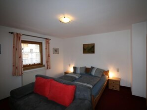 2 Schlafzimmer, Internetzugang