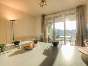 Dining - Blue Bay by Interhome (Deauville-Trouville)