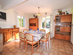 Dining - Villa Ballandé by Interhome (Saint-Rémy-de-Provence)