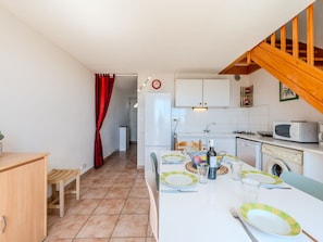 Fridge, microwave, dishwasher, high chair