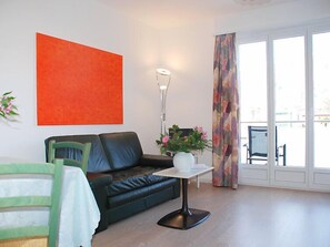 Télévision à écran plat