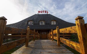 Exterior - Hotel & Karczma Stary Młyn (Kozieglowy)