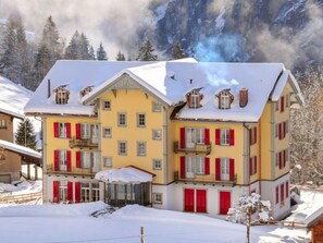 Exterior - Mittaghorn Apt.8 by Interhome (Wengen)