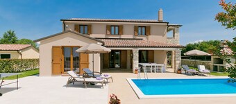 Vacation home Angela by Interhome