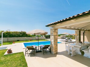 Outdoor dining - Vacation home Angela by Interhome (Poreč/Sv. Lovreč)
