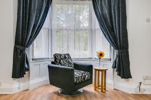 公寓 | 客厅 | 等离子电视