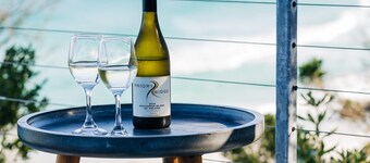 Holland House - Romantic boutique accommodation at the Bay of Fires