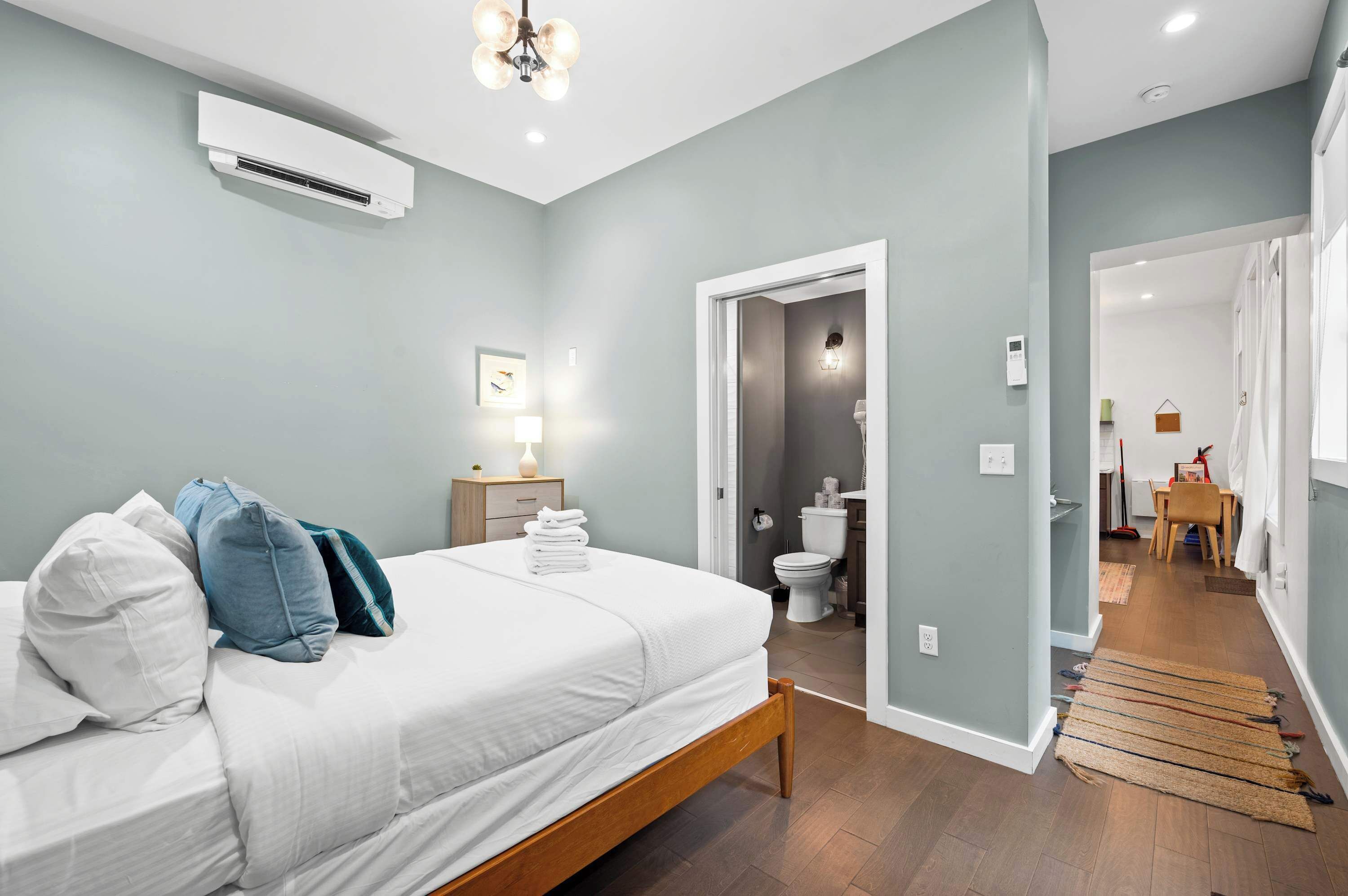 1 bedroom, iron/ironing board, WiFi, bed sheets