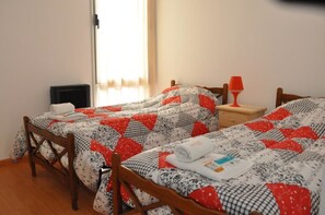 1 Schlafzimmer, Verdunkelungsvorhänge, Bügeleisen/Bügelbrett