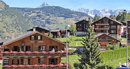 Bergfink Dachgeschoss by Interhome