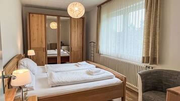 3 Schlafzimmer, Bügeleisen/Bügelbrett, WLAN