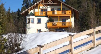 Lueg ins Land by Interhome