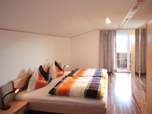 2 Schlafzimmer, Internetzugang