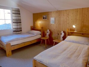 2 Schlafzimmer, Bügeleisen/Bügelbrett, WLAN