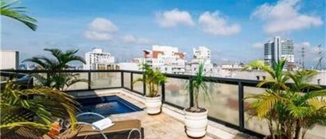 Apartment (0 Bedroom) | Balcony