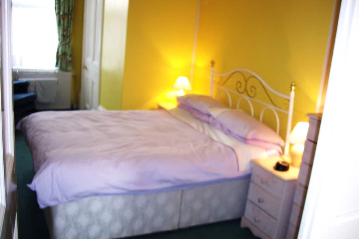 Appartement Familial | 1 chambre, fer et planche à repasser, Wi-Fi gratuit