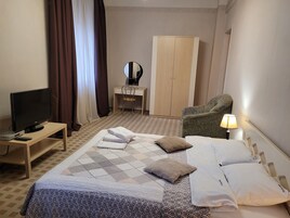 Apartamento | 2 dormitorios, tabla de planchar con plancha, wifi gratis y ropa de cama